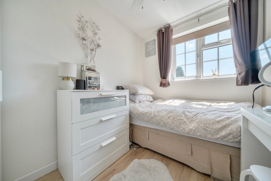 4 bedroom House for Sale Queens Close, Flitwick, Bedfordshire
