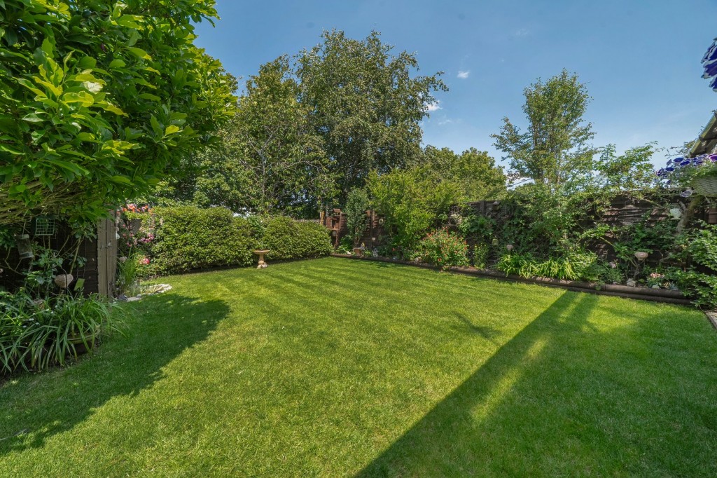 Queens Close, Flitwick, Bedfordshire