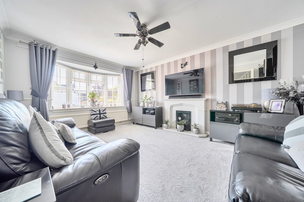 Queens Close, Flitwick, Bedfordshire