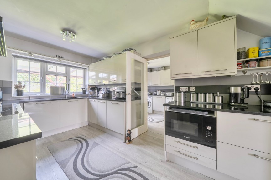 4 bedroom House for Sale Queens Close, Flitwick, Bedfordshire