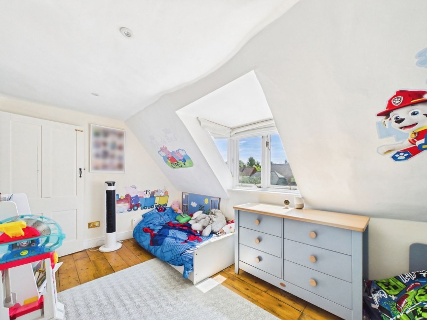 4 bedroom House for Sale Tilehouse Street, Hitchin, Hertfordshire