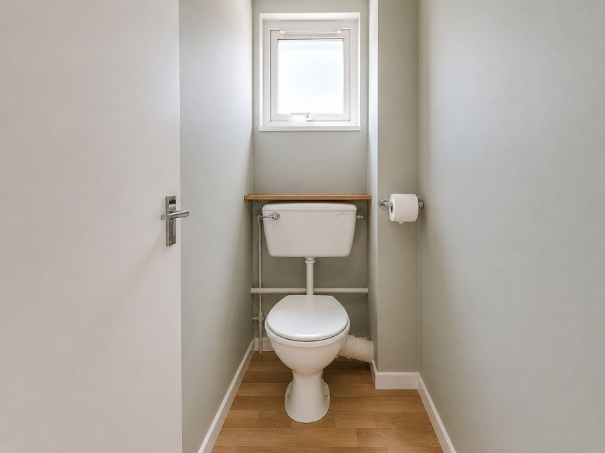 2 bedroom Flat for Sale Hillfield, Hatfield, Hertfordshire