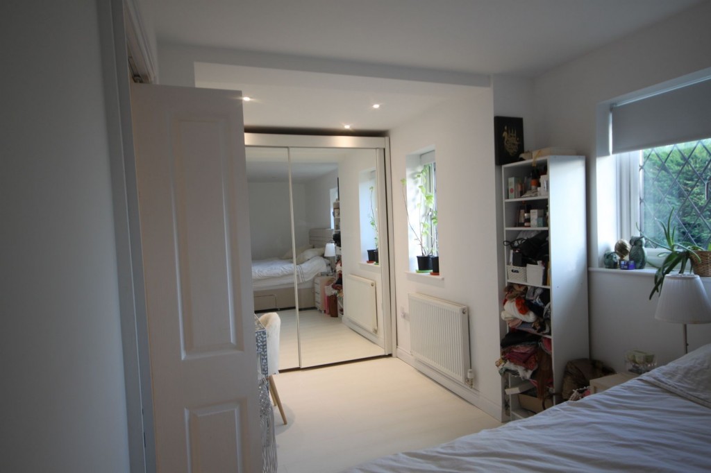 Meppershall, Beds