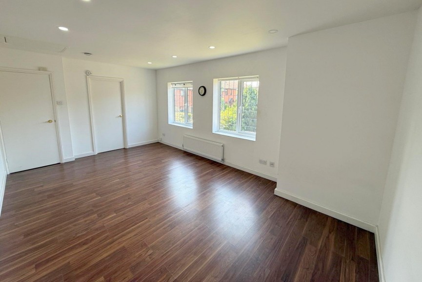 0 bedroom Flat for Letting Willow Way, Toddington, Bedfordshire