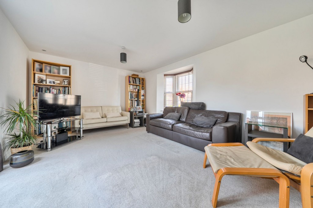 Grange Drive, Stotfold, Bedfordshire