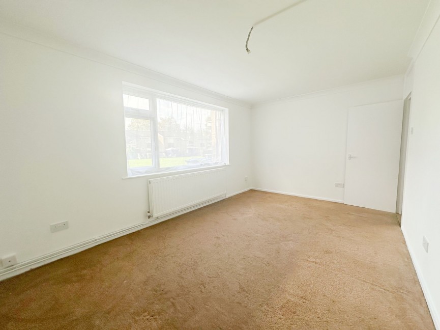 1 bedroom Flat for Letting Ely Close, Hatfield, Hertfordshire