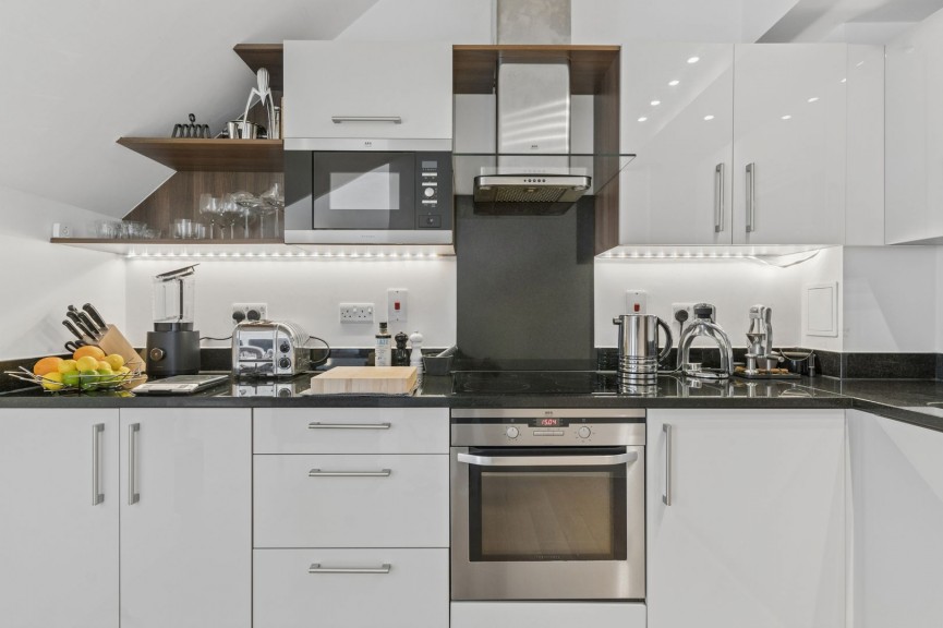2 bedroom Flat for Sale Paynes Park, HITCHIN, Hertfordshire