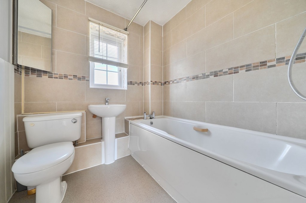 Elgar Drive, Shefford, Bedfordshire