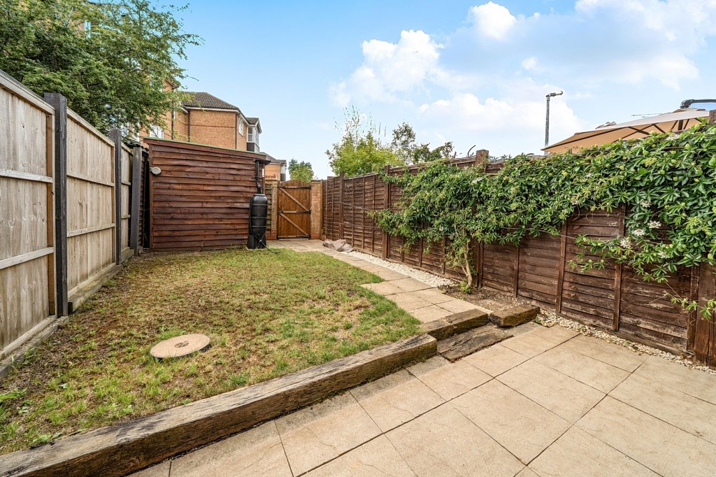 Elgar Drive, Shefford, Bedfordshire