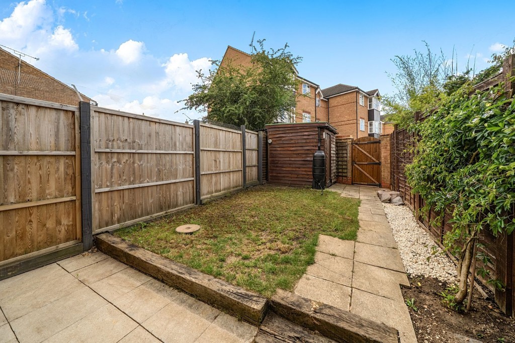 Elgar Drive, Shefford, Bedfordshire