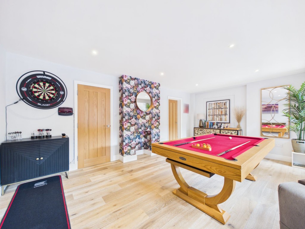 Tannery Close, Royston, Hertfordshire