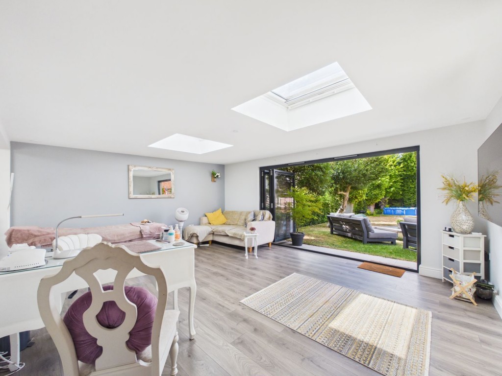Tannery Close, Royston, Hertfordshire