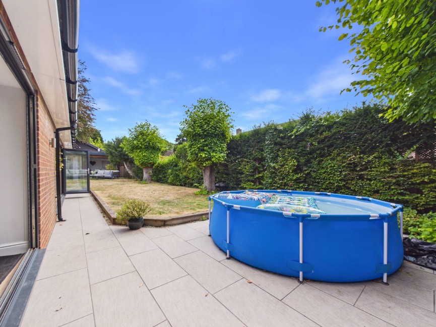 6 bedroom House for Sale Tannery Close, Royston, Hertfordshire