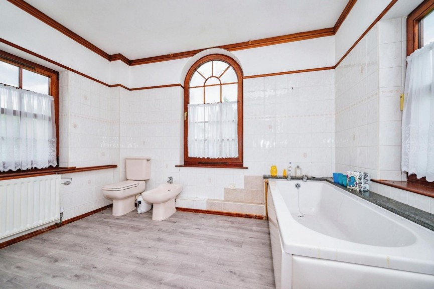 4 bedroom House for Sale St Pauls Walden, Hitchin, Hertfordshire