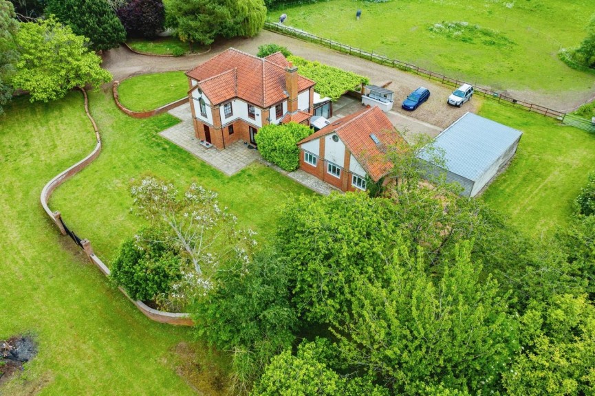 4 bedroom House for Sale St Pauls Walden, Hitchin, Hertfordshire