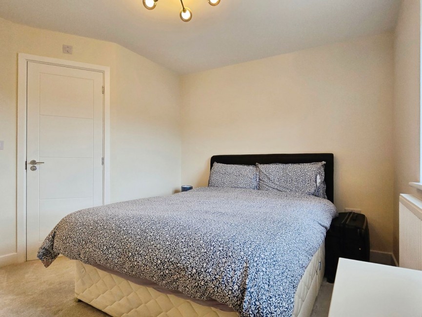 5 bedroom House for Letting Ravensden