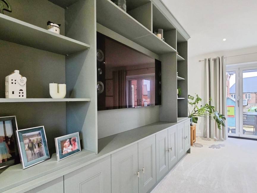 5 bedroom House for Letting Ravensden