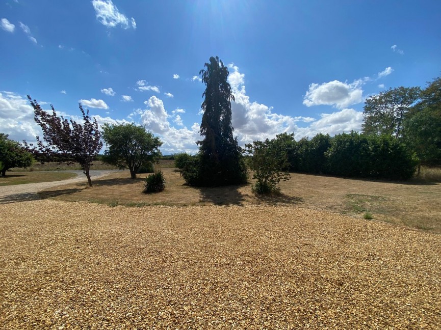 3 bedroom House for Letting Bedford Road, Old Warden