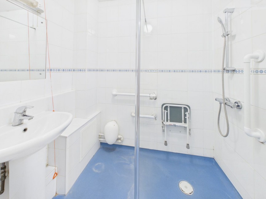 2 bedroom Flat for Sale Riddell Gardens, BALDOCK, Hertfordshire