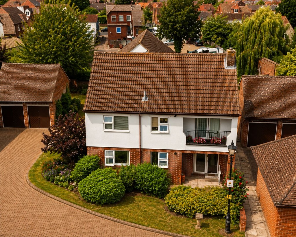 Riddell Gardens, BALDOCK, Hertfordshire