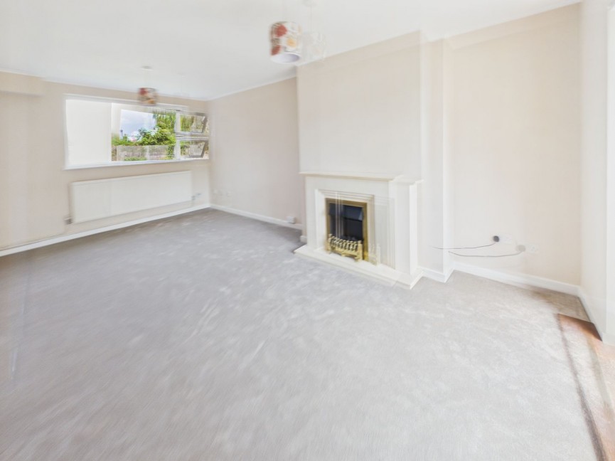 2 bedroom Flat for Sale Riddell Gardens, BALDOCK, Hertfordshire