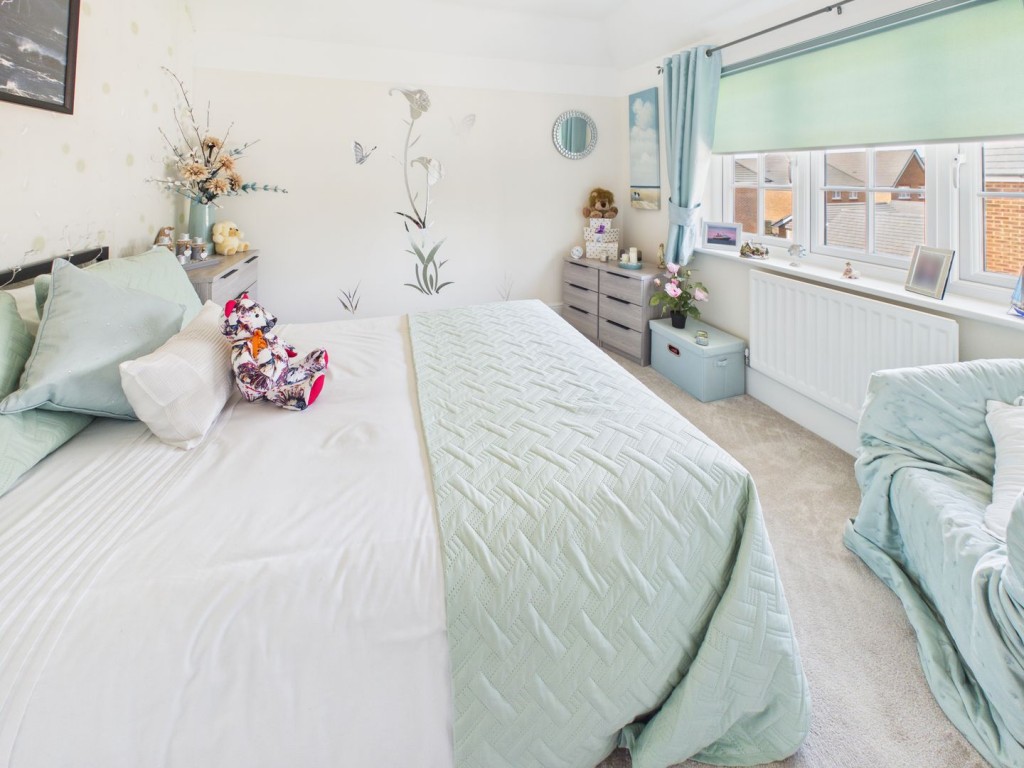 Cornish Close, Royston, Hertfordshire