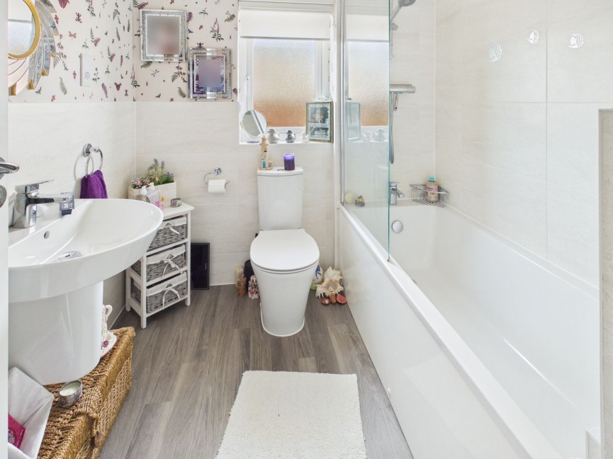 4 bedroom House for Sale Cornish Close, Royston, Hertfordshire