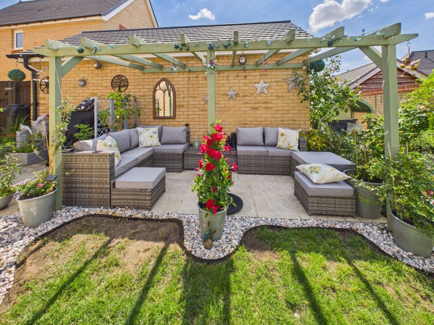 4 bedroom House for Sale Cornish Close, Royston, Hertfordshire