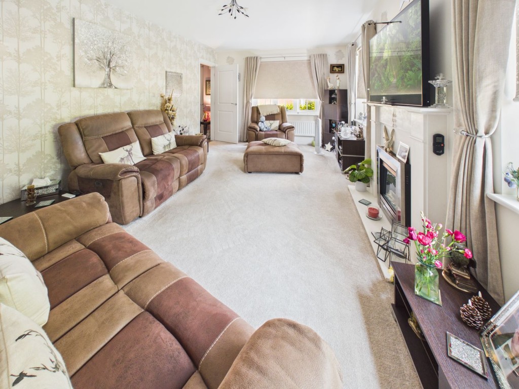 Cornish Close, Royston, Hertfordshire