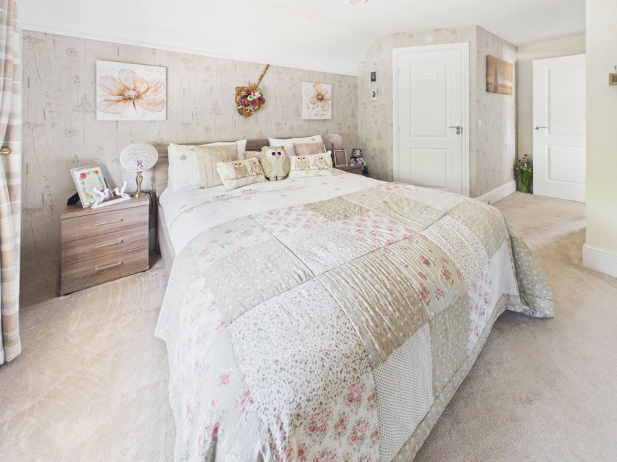 4 bedroom House for Sale Cornish Close, Royston, Hertfordshire