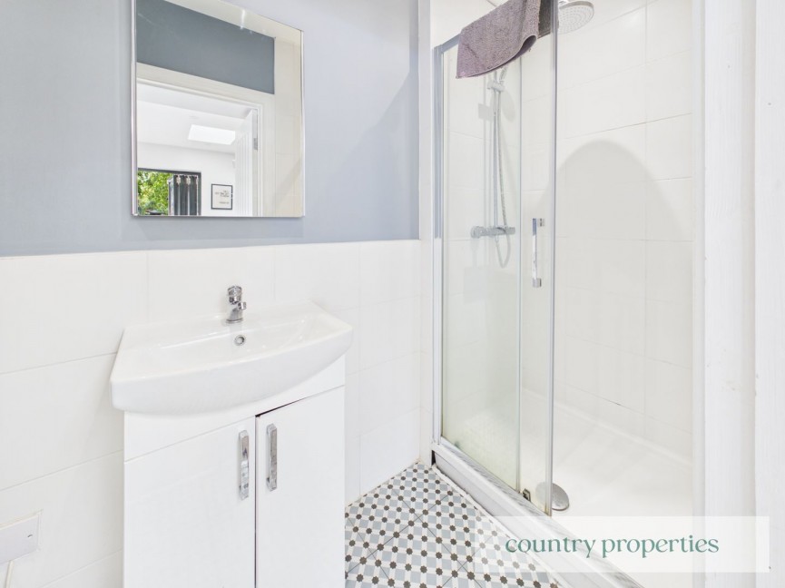 4 bedroom House for Sale London Road, Welwyn, Hertfordshire
