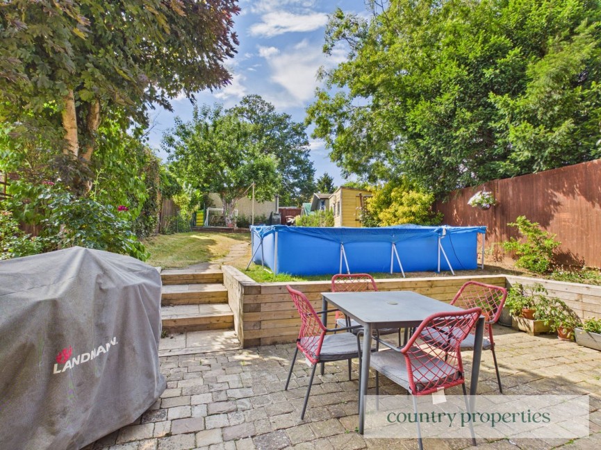 4 bedroom House for Sale London Road, Welwyn, Hertfordshire