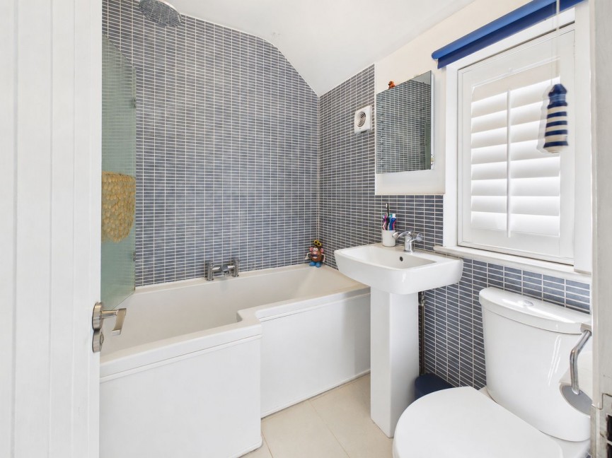 4 bedroom House for Sale London Road, Welwyn, Hertfordshire