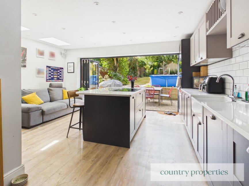 4 bedroom House for Sale London Road, Welwyn, Hertfordshire