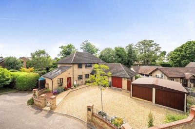 The Hollies, Shefford, Bedfordshire