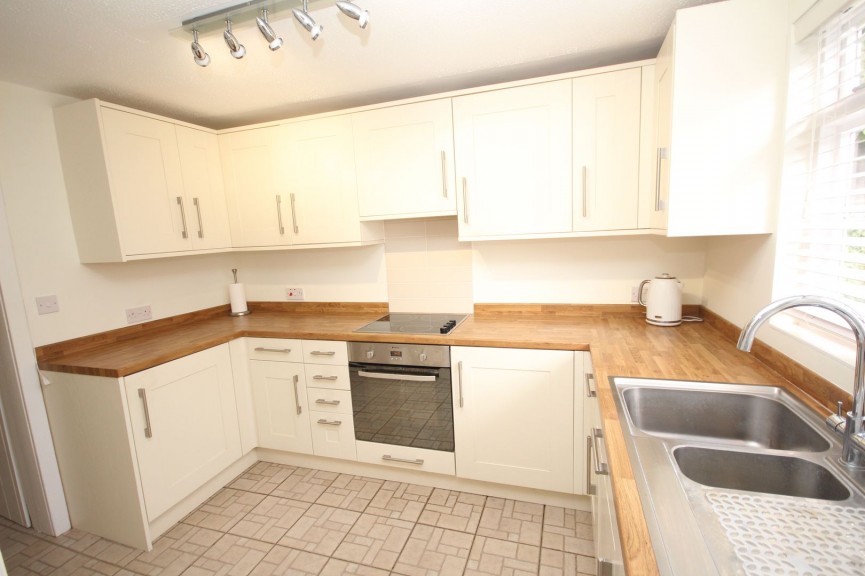 3 bedroom House for Sale Baldock Road, Letchworth Garden City, Hertfordshire