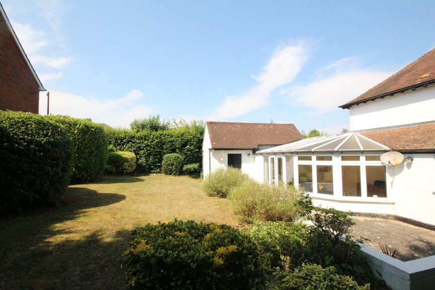 3 bedroom House for Sale Baldock Road, Letchworth Garden City, Hertfordshire