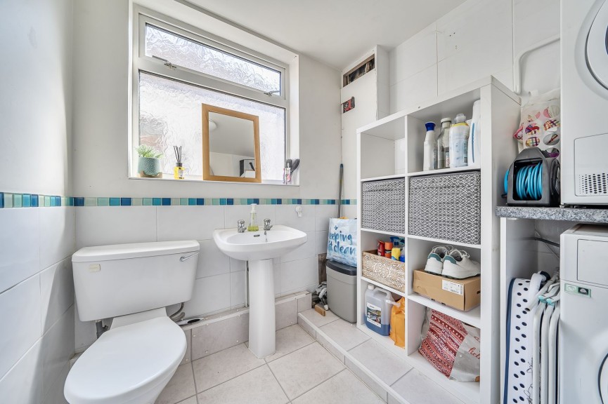 3 bedroom House for Sale Langford Road, Henlow, Bedfordshire