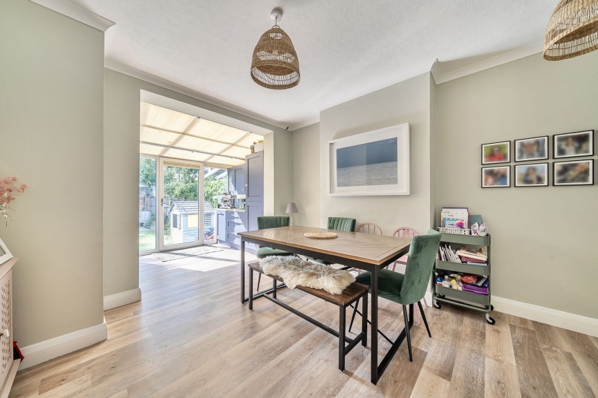 3 bedroom House for Sale Langford Road, Henlow, Bedfordshire