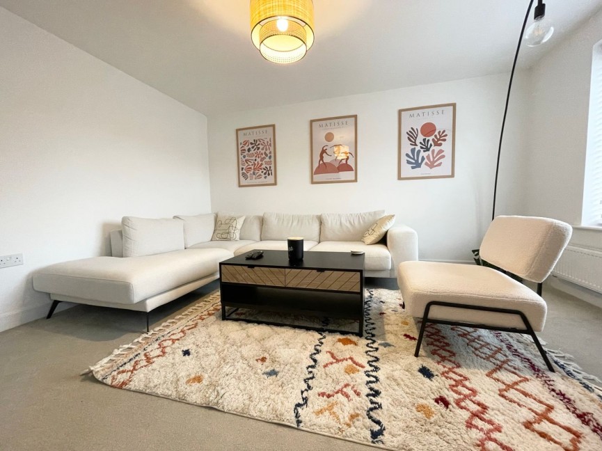 4 bedroom House for Sale Moonflower Place, Biggleswade, Bedfordshire