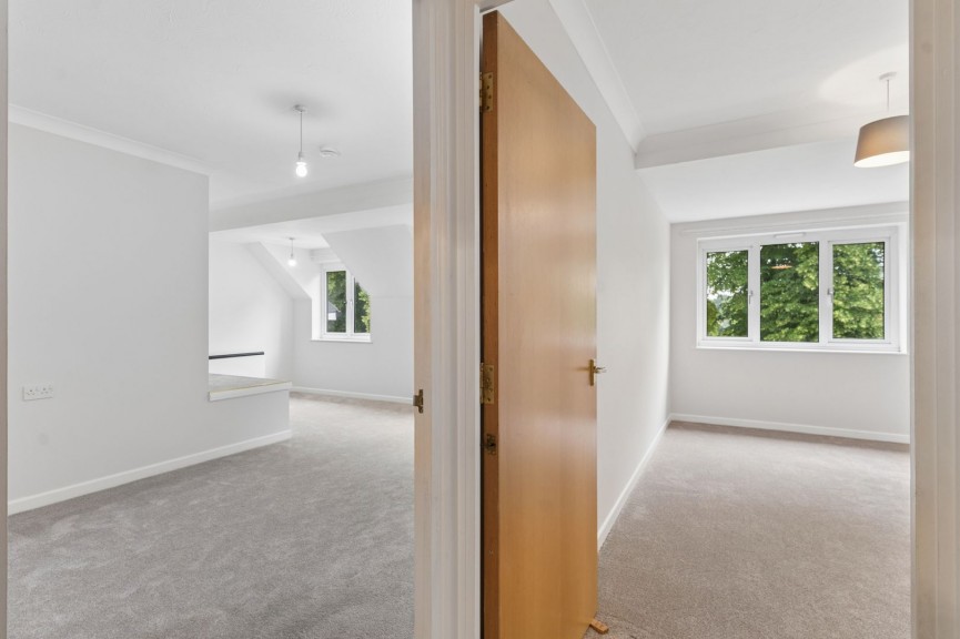 1 bedroom Flat for Sale Bedford Road, Hitchin, Hertfordshire