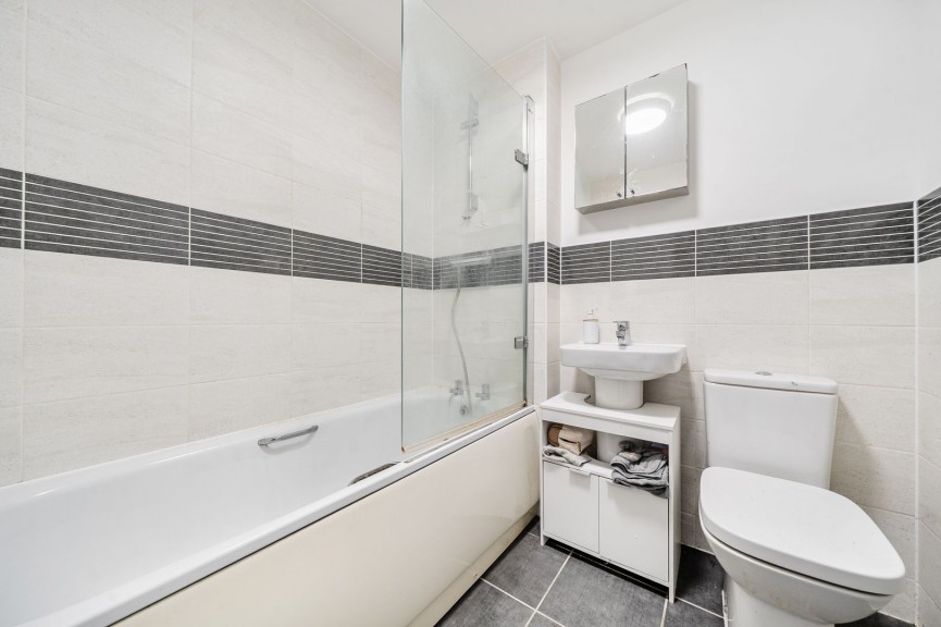 2 bedroom House for Sale Ryder Way, Flitwick, Bedfordshire