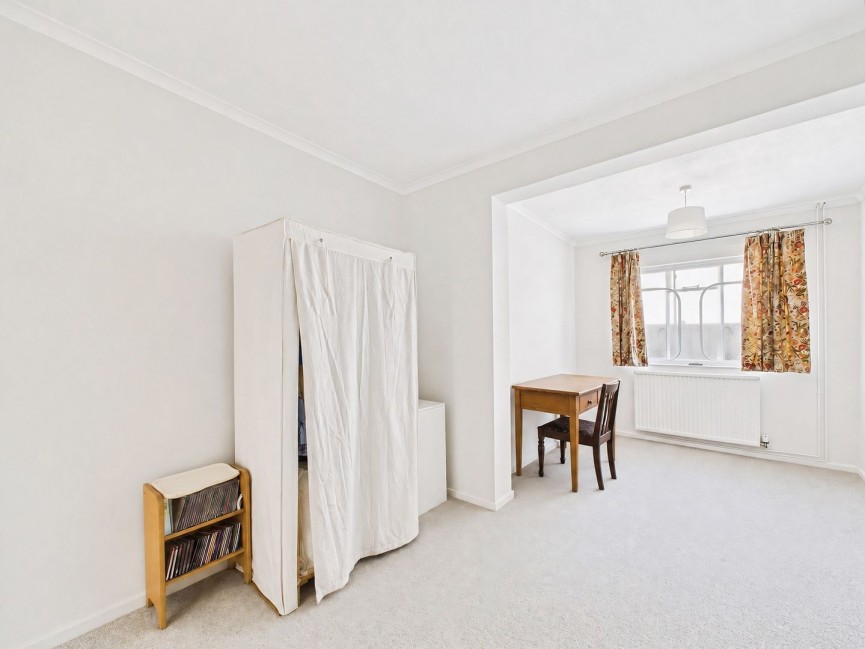 2 bedroom Bungalow for Sale St Ippolyts, Hitchin, Hertfordshire