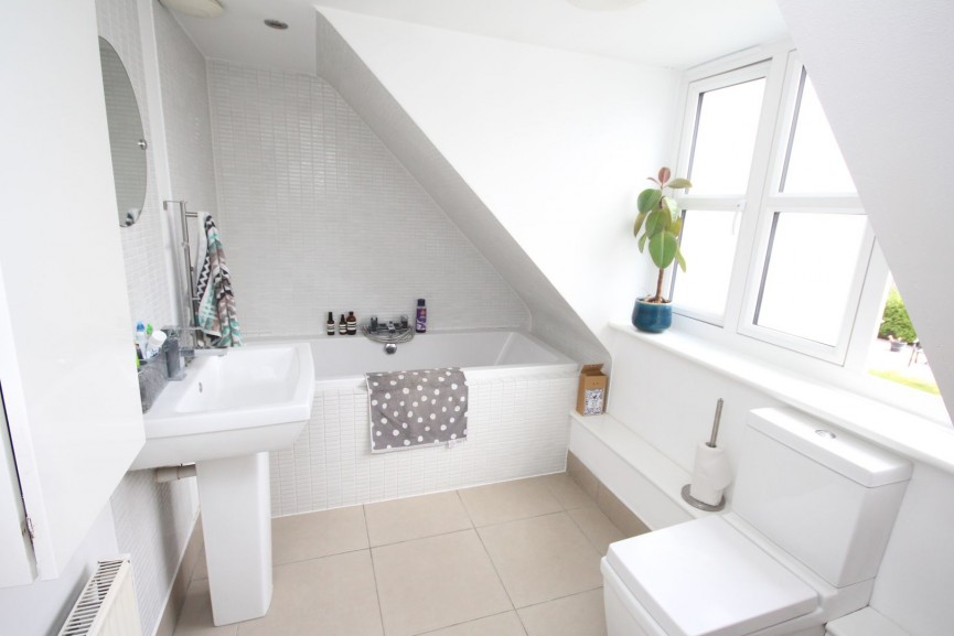 3 bedroom House for Sale Pix Road, Letchworth Garden City, Hertfordshire
