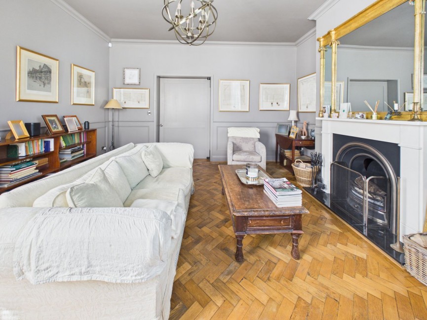 4 bedroom House for Sale Union Terrace, Buntingford, Hertfordshire