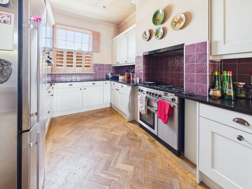 4 bedroom House for Sale Union Terrace, Buntingford, Hertfordshire