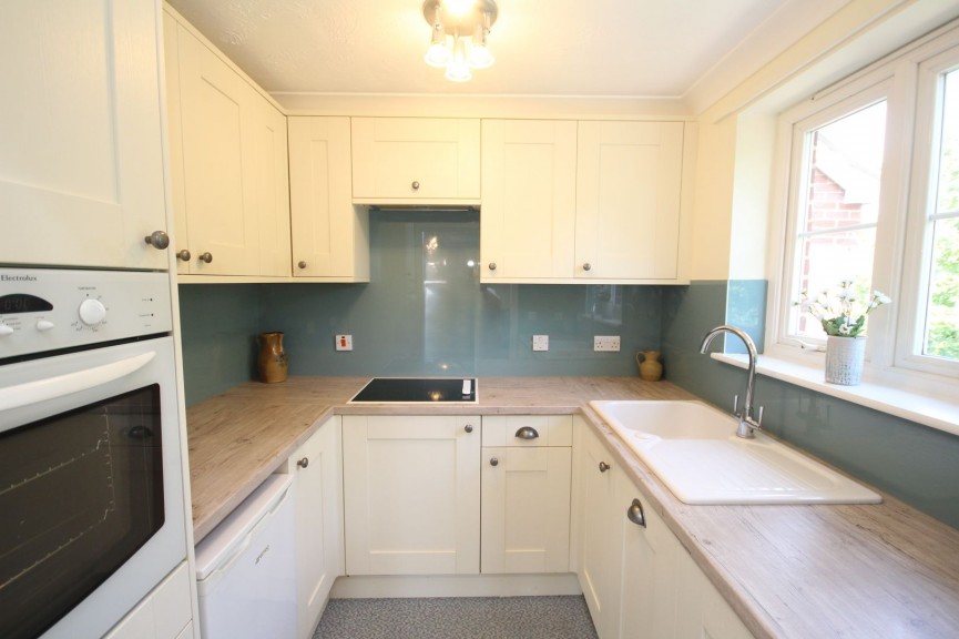 1 bedroom Flat for Sale Bennett Court, Letchworth Garden City, Hertfordshire