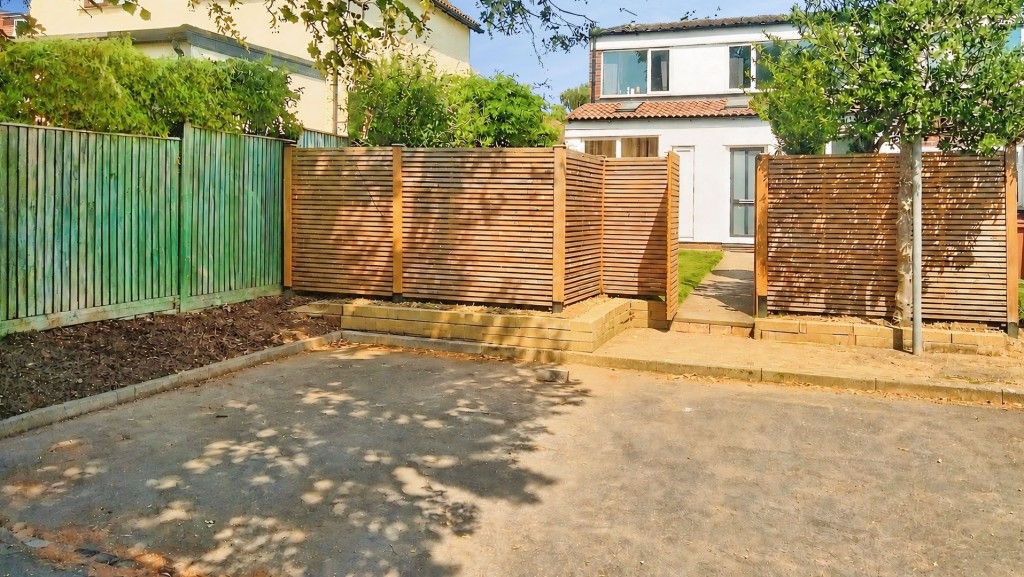 Walsh Close, Hitchin, Hertfordshire