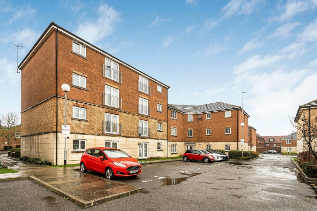 St. Lukes Court, Hatfield