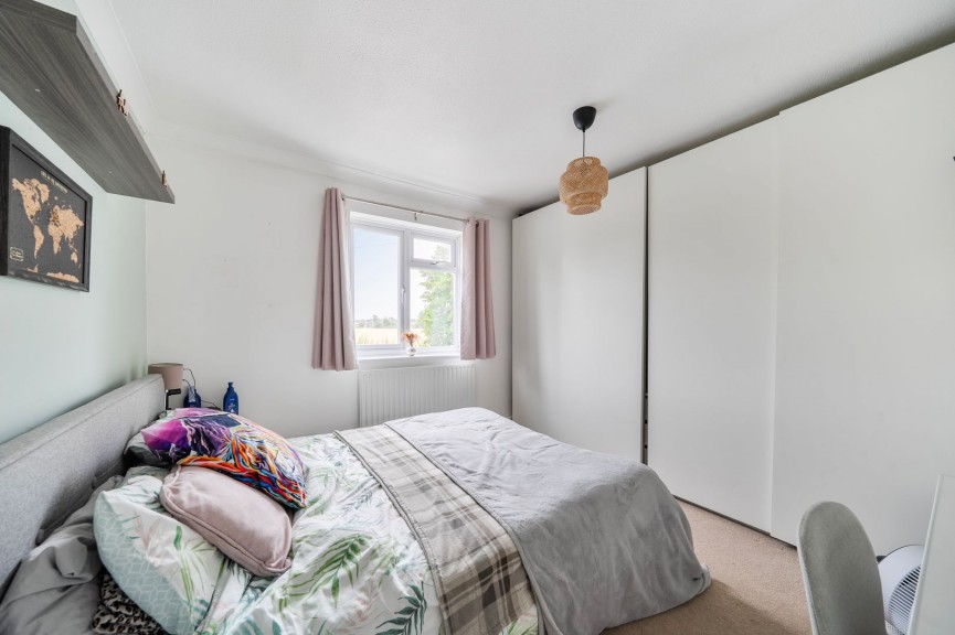 2 bedroom House for Sale Clifton Road, Henlow, Bedfordshire